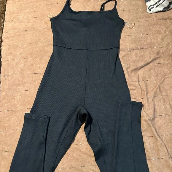 Wild fable jumpsuit very good condition - Picture 4 of 5